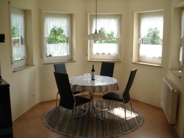 Gaestehaus Kiefer Apartment Klingenmuenster